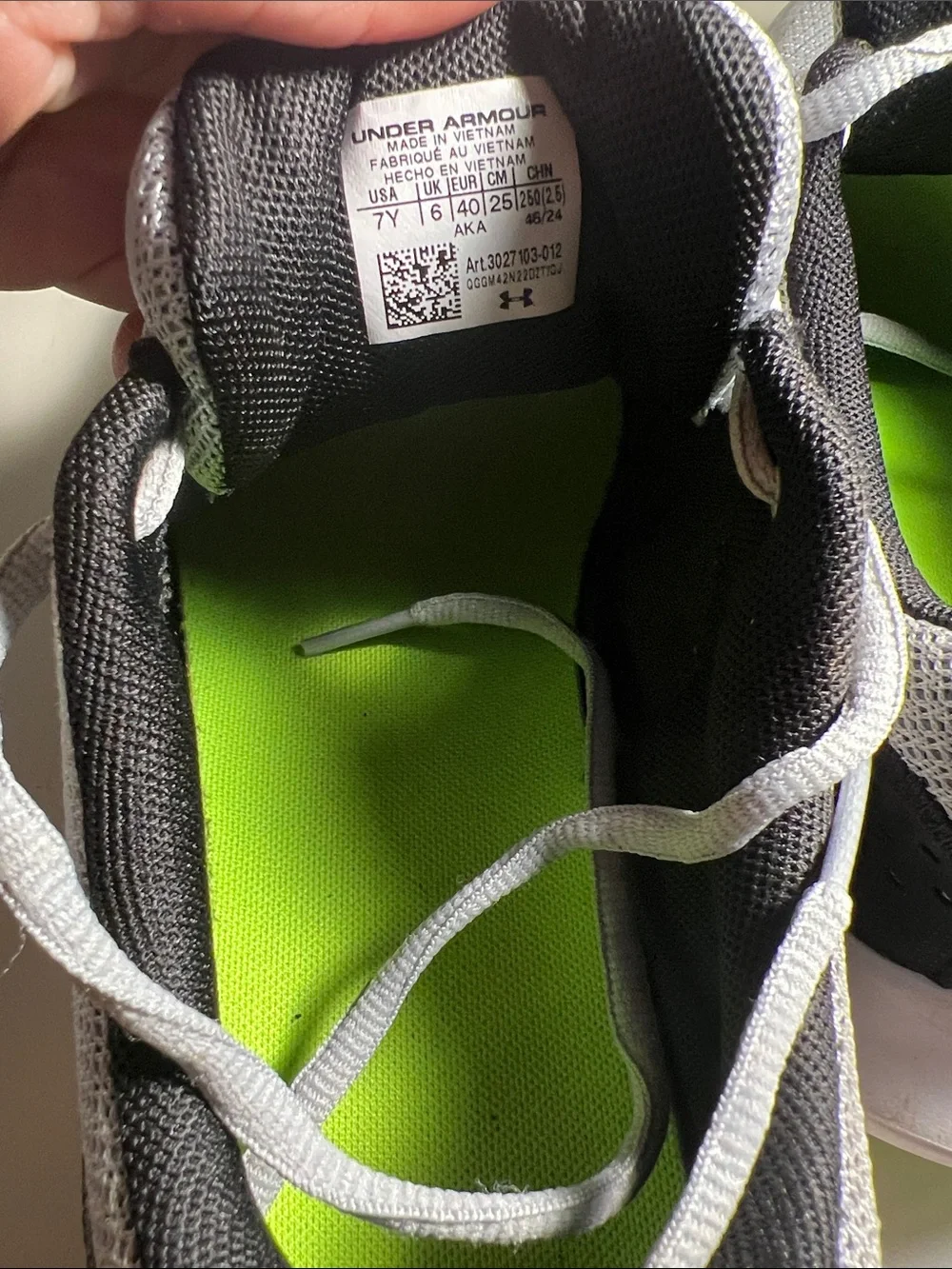 Under Armour Big Boys Gray & Neon Green Athletic Sneakers
